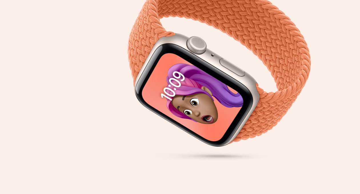 „Apple Watch SE 3“, aliuminio korpusas, žvaigždžių šviesos spalva, įtrūkimams atsparaus stiklo ekranas, dirželis, „Braided Solo“ apyrankė, ciberžolės spalva