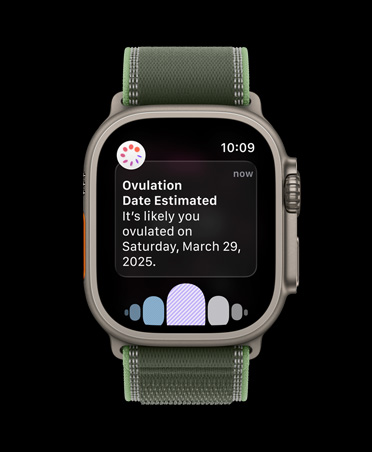 Apple Watch Ultra 3, титанов корпус в натурален цвят, известие за очаквана дата на овулация от Проследяване на цикъла в приложението Здраве, каишка Trail Loop в зелен/неонов цвят