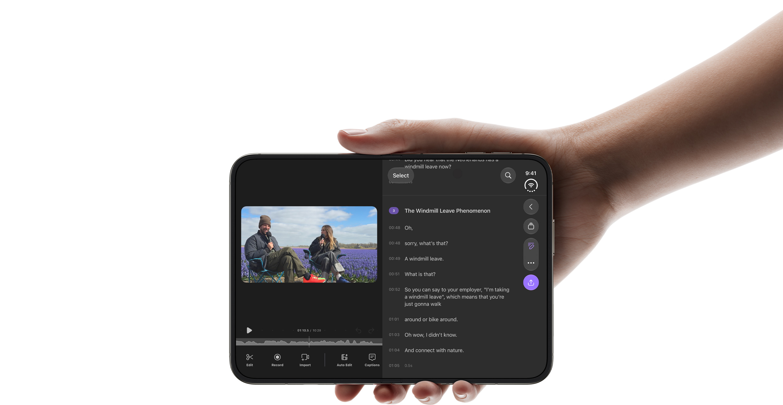 橫向打開的 iPhone Duo，內螢幕展示 AI 編輯 app 的細節