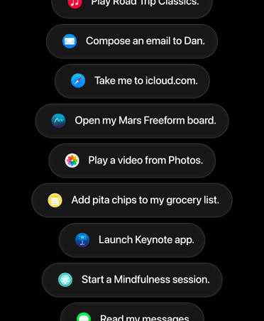 Écran affichant des requêtes Siri AI pour effectuer des actions dans plusieurs apps